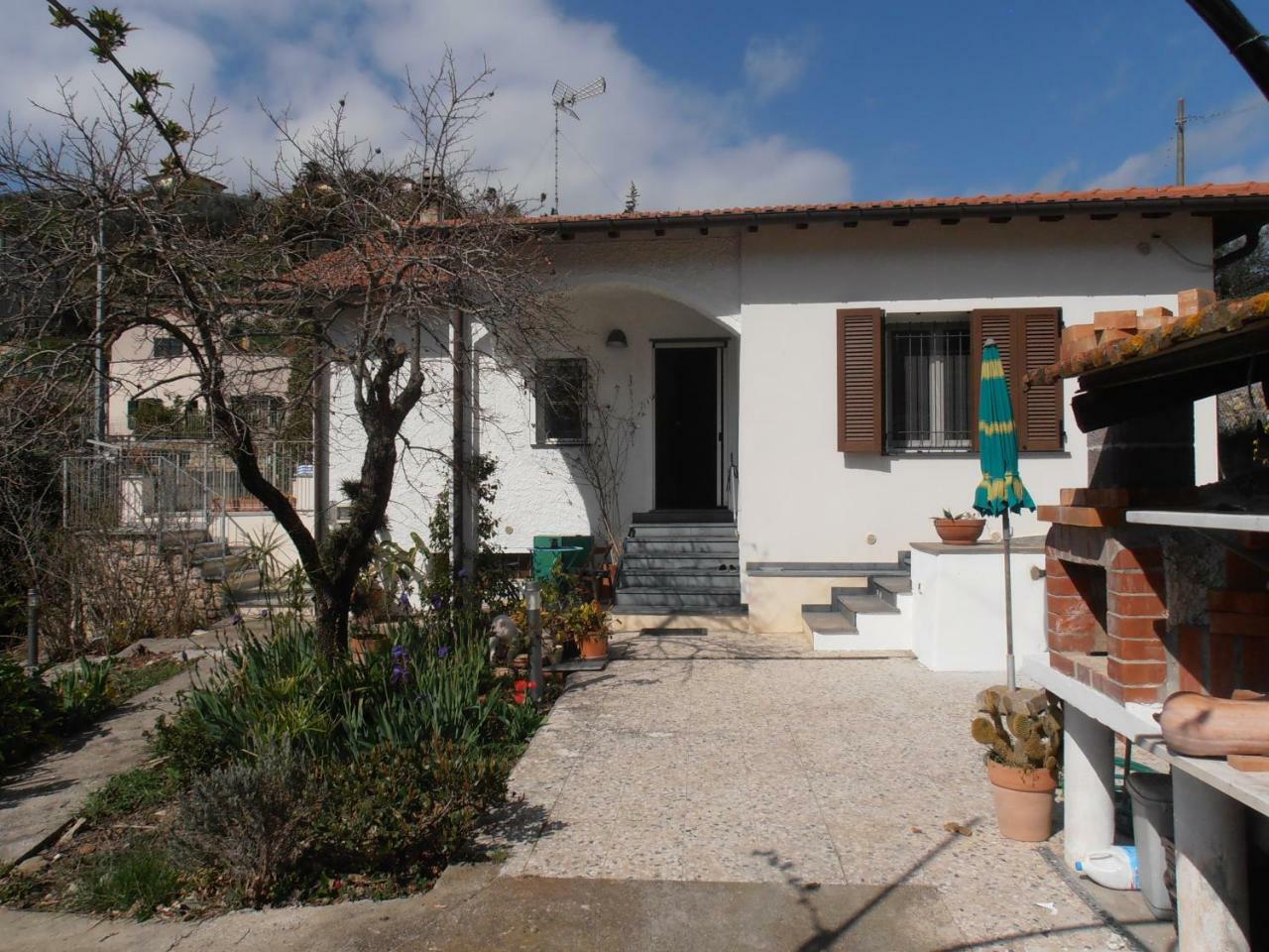 Casa Fortuna Imperia Esterno foto