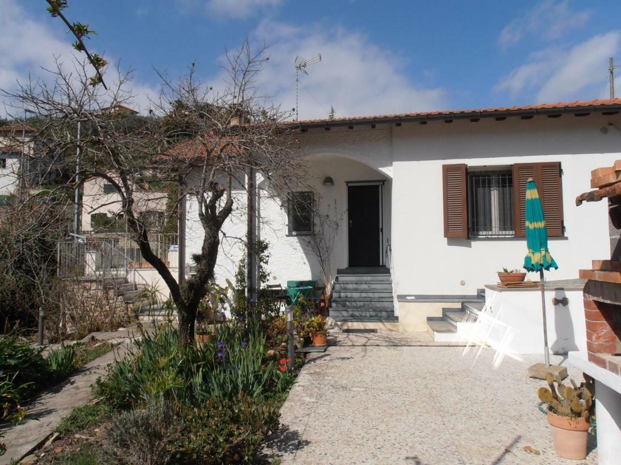 Casa Fortuna Imperia Esterno foto